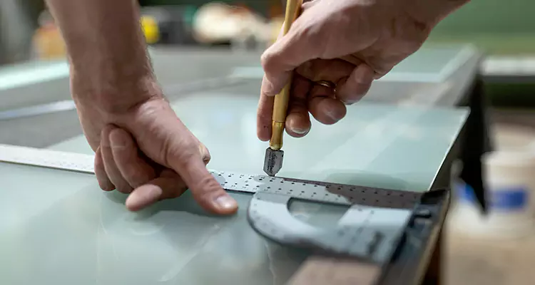 Glass Scratch Repair in Bayshore Gardens, FL