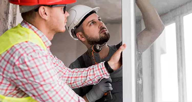 Vertical Crank Out Windows Repair in Bayshore Gardens, FL